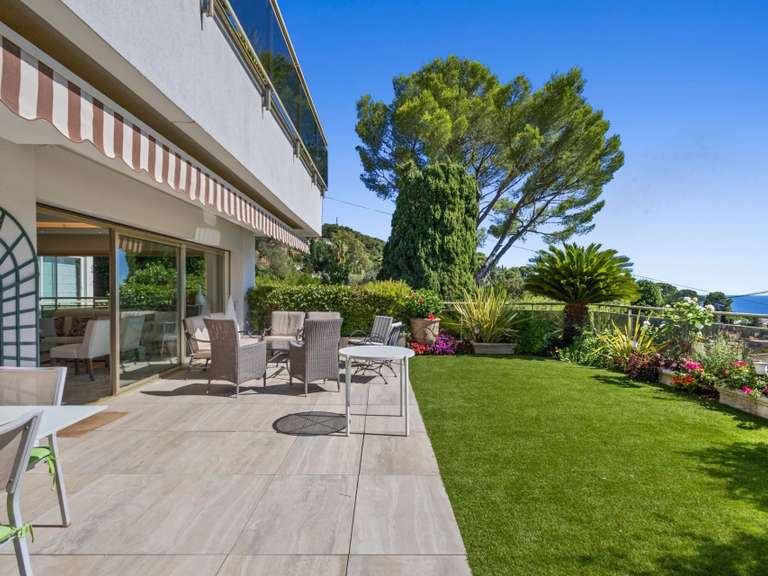 Apartment with Sea view Le Cannet - 3 bedrooms - 110m²