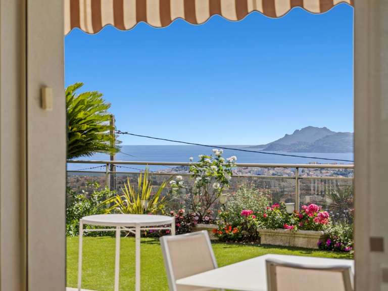 Apartment with Sea view Le Cannet - 3 bedrooms - 110m²