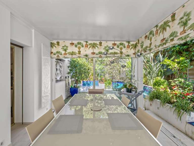 Apartment with Sea view Le Cannet - 3 bedrooms - 110m²