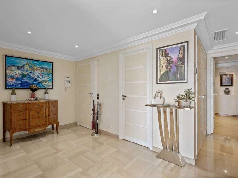 Apartment with Sea view Le Cannet - 3 bedrooms - 110m²