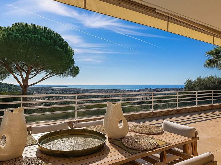 Apartment with Sea view Le Cannet - 4 bedrooms - 156m²