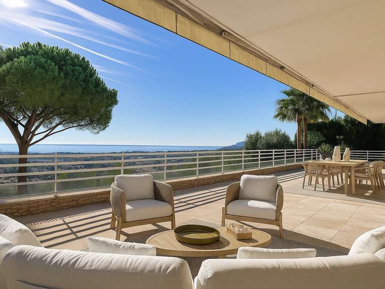 Apartment with Sea view Le Cannet - 4 bedrooms - 156m²