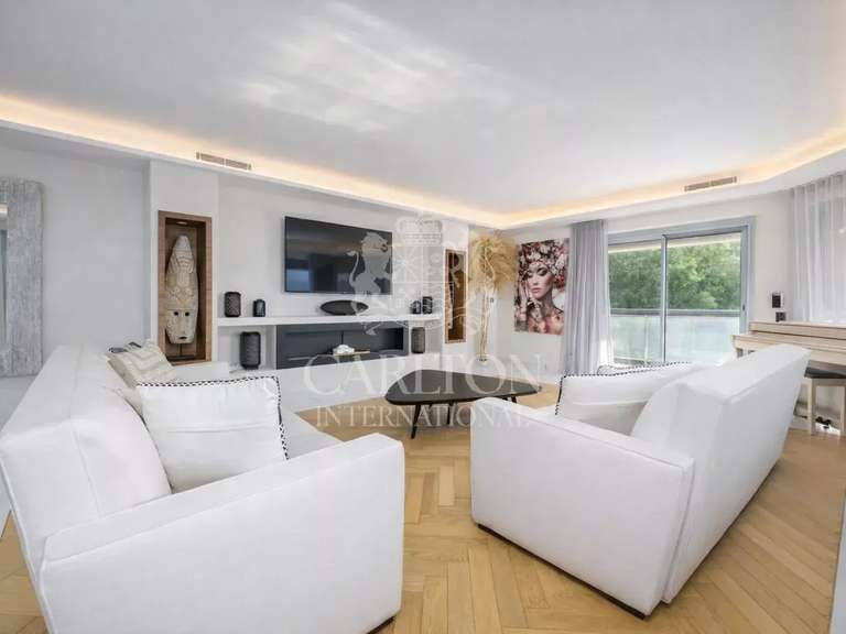Apartment Le Cannet - 3 bedrooms - 142m²
