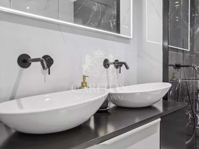 Apartment Le Cannet - 3 bedrooms - 116m²