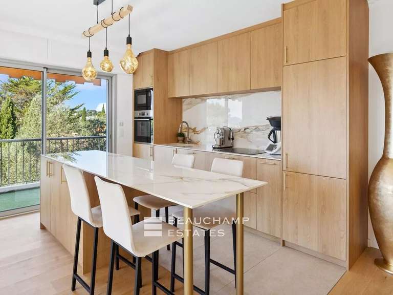 Apartment Le Cannet - 2 bedrooms - 70m²