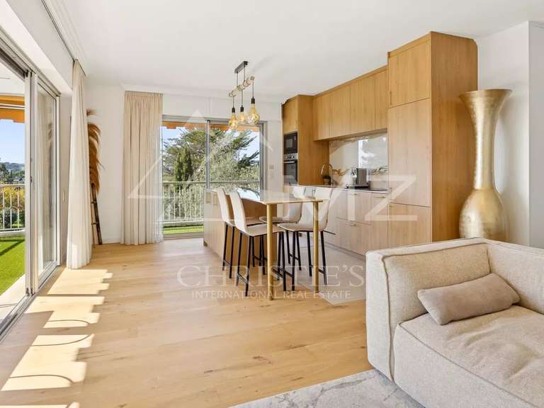 Appartement Le Cannet - 2 chambres - 70m²