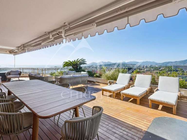 Appartement Le Cannet - 3 chambres - 182m²