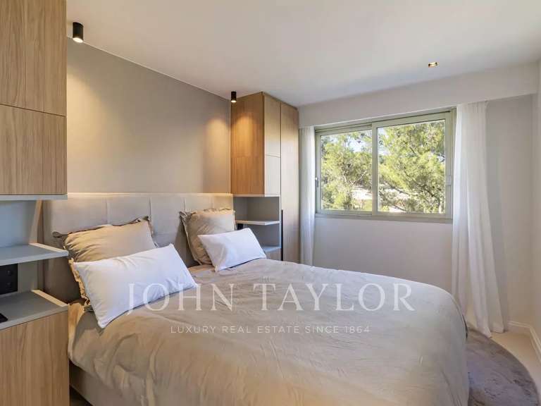 Apartment with Sea view Le Cannet - 5 bedrooms - 185m²