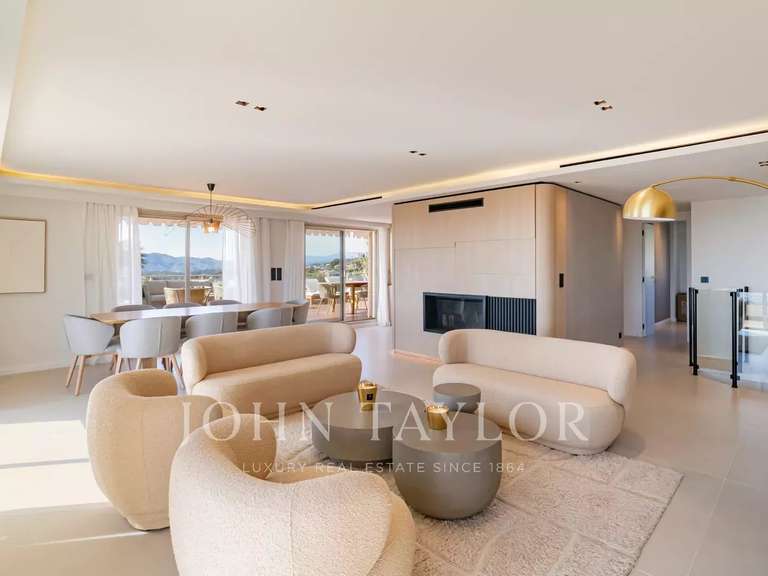 Apartment with Sea view Le Cannet - 5 bedrooms - 185m²