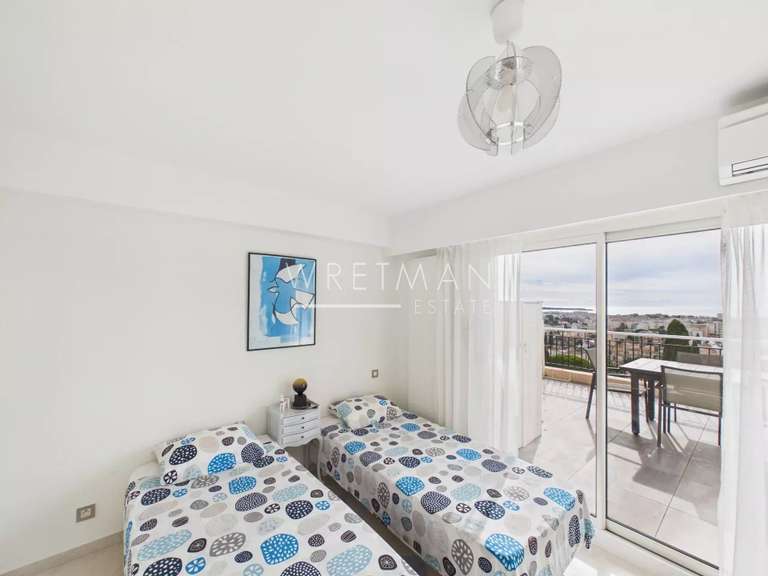 Apartment Le Cannet - 3 bedrooms - 123m²