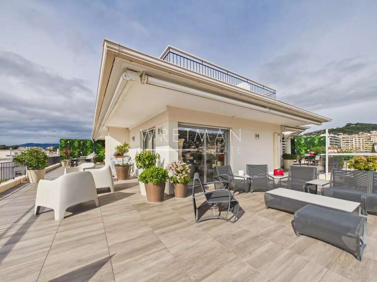 Apartment Le Cannet - 3 bedrooms - 123m²