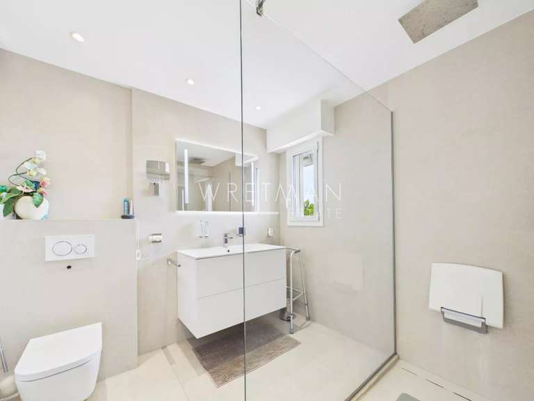 Apartment Le Cannet - 3 bedrooms - 123m²