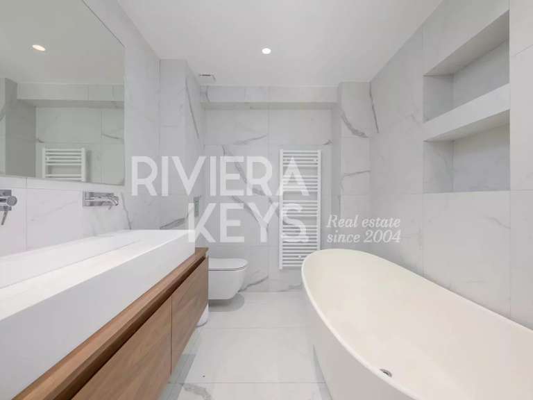 Apartment with Sea view Le Cannet - 3 bedrooms - 158m²