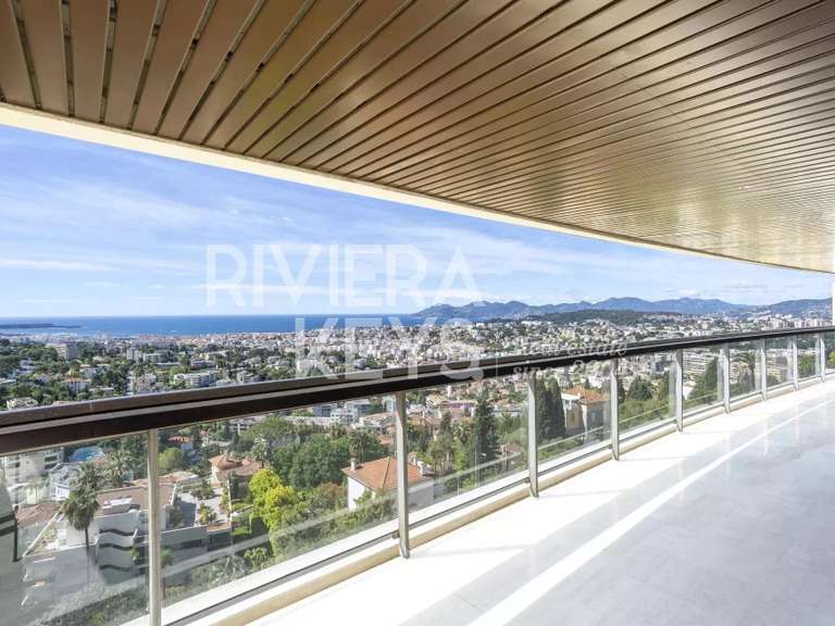 Apartment with Sea view Le Cannet - 3 bedrooms - 158m²