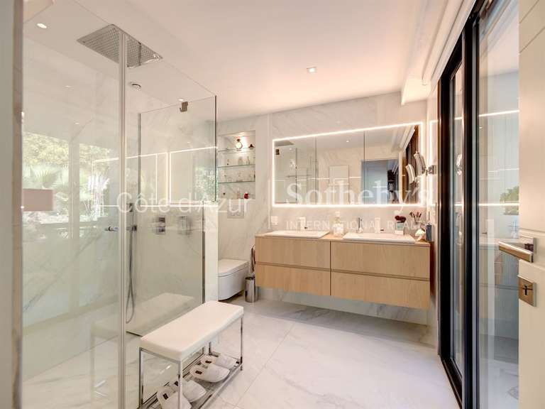 Apartment Le Cannet - 2 bedrooms - 120m²