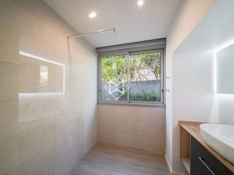 Apartment with Sea view Le Cannet - 2 bedrooms - 74m²