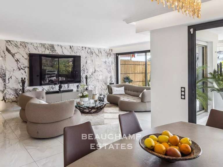 Appartement Le Cannet - 2 chambres - 110m²