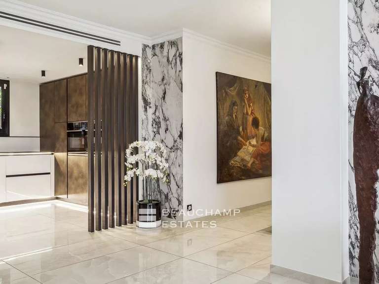 Appartement Le Cannet - 2 chambres - 110m²