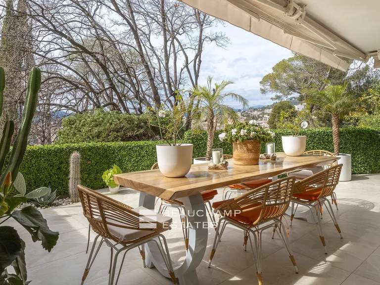 Appartement Le Cannet - 2 chambres - 110m²