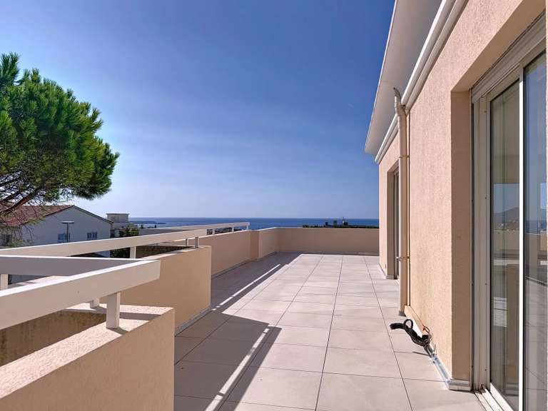 Appartement avec Vue sur mer Le Cannet - 3 chambres - 131m²