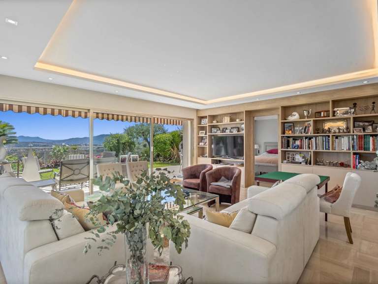 Apartment with Sea view Le Cannet - 3 bedrooms - 110m²
