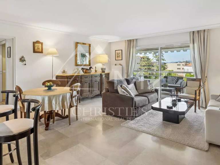 Appartement Le Cannet - 3 chambres - 98m²