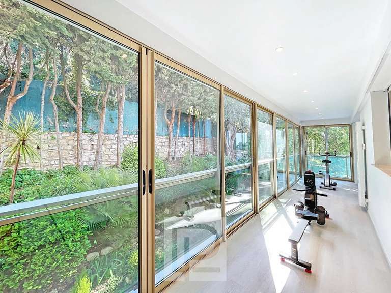 Apartment with Sea view Le Cannet - 3 bedrooms - 147m²