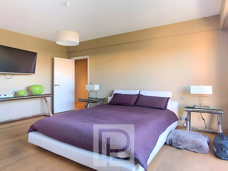 Apartment Le Cannet - 3 bedrooms - 165m²