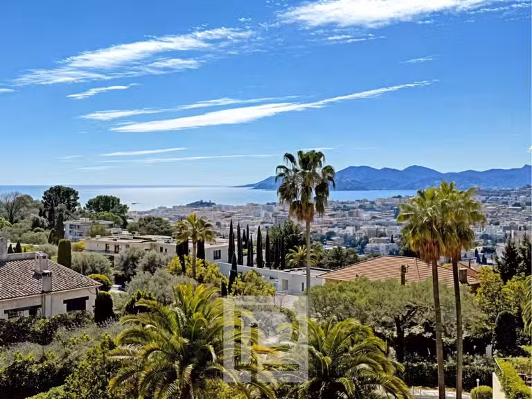 Apartment Le Cannet - 2 bedrooms - 87m²