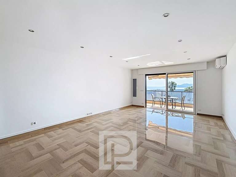 Appartement Le Cannet - 2 chambres - 87m²