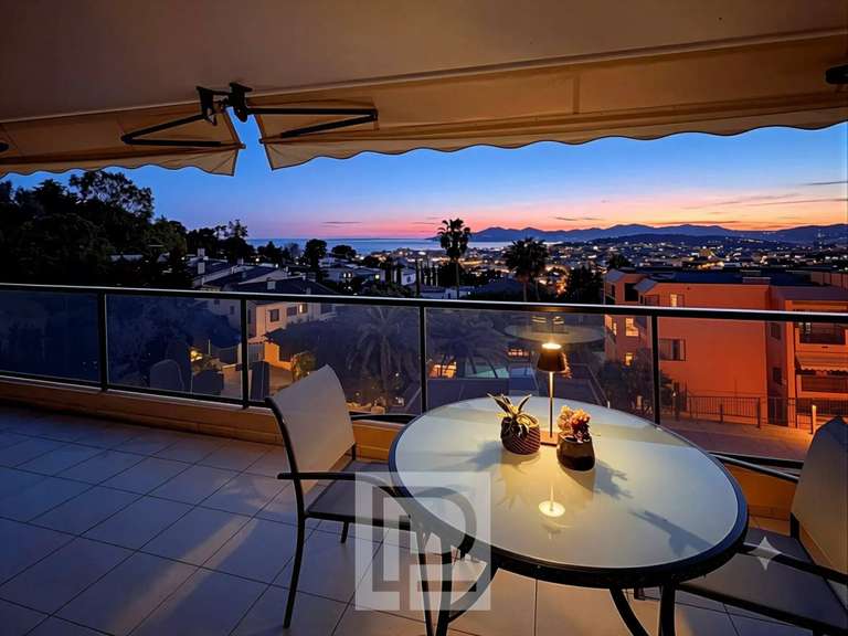 Apartment Le Cannet - 2 bedrooms - 87m²