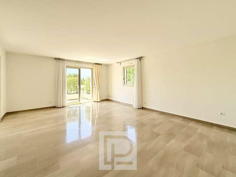 Appartement Le Cannet - 3 chambres - 116m²