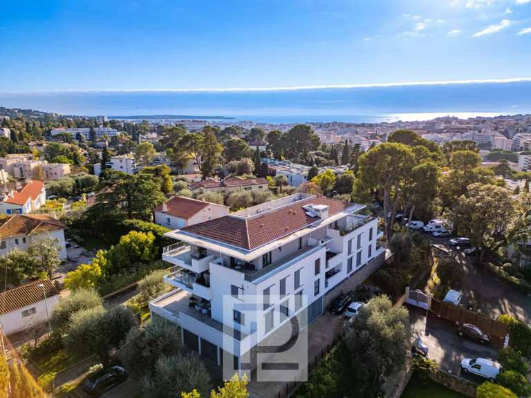 Appartement Le Cannet - 2 chambres - 92m²