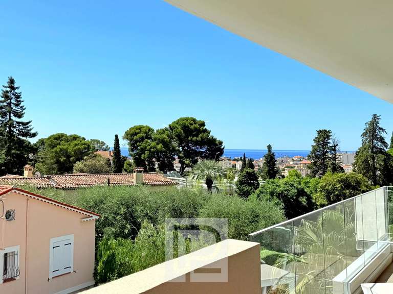 Appartement Le Cannet - 2 chambres - 92m²