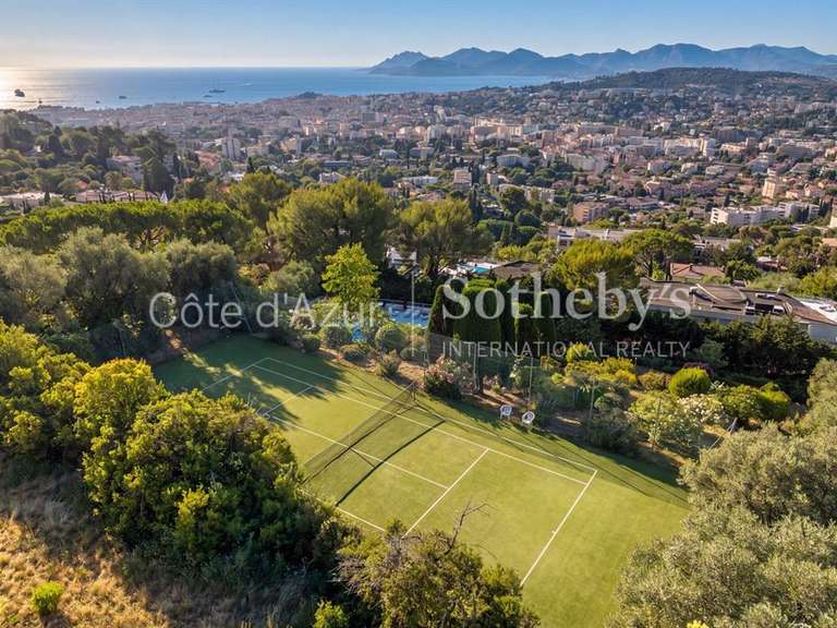 Apartment with Sea view Le Cannet - 2 bedrooms - 92m²