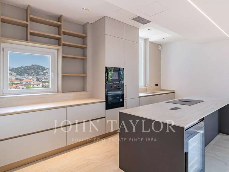 Appartement Le Cannet - 4 chambres - 181m²
