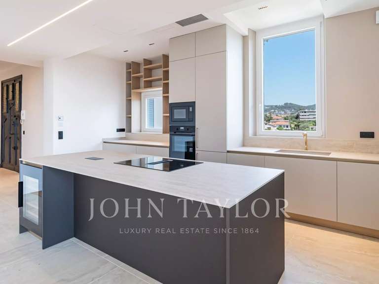 Appartement Le Cannet - 4 chambres - 181m²