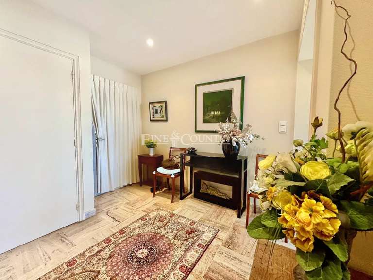 Apartment with Sea view Le Cannet - 2 bedrooms - 84m²