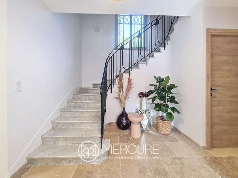 Hôtel particulier Le Cannet - 4 chambres - 257m²