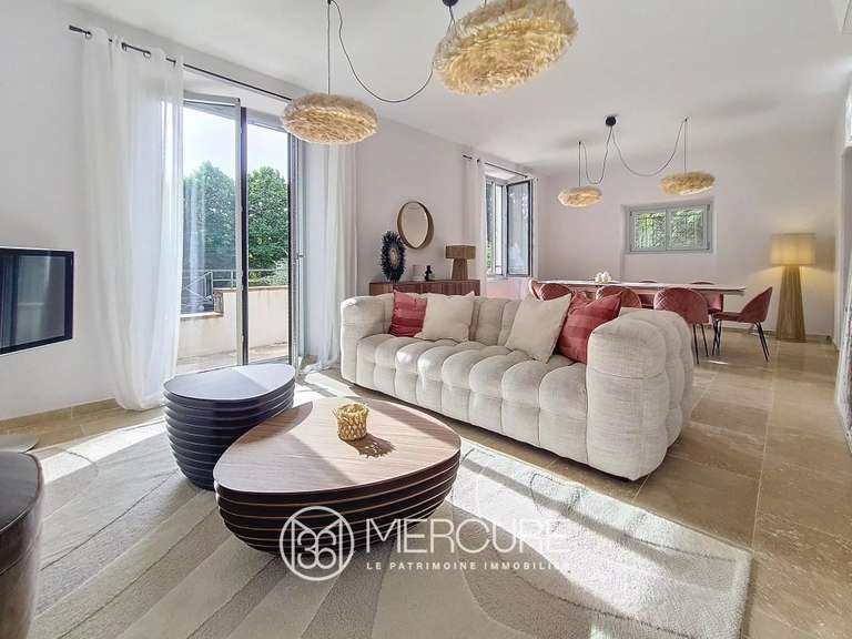 Hôtel particulier Le Cannet - 4 chambres - 257m²