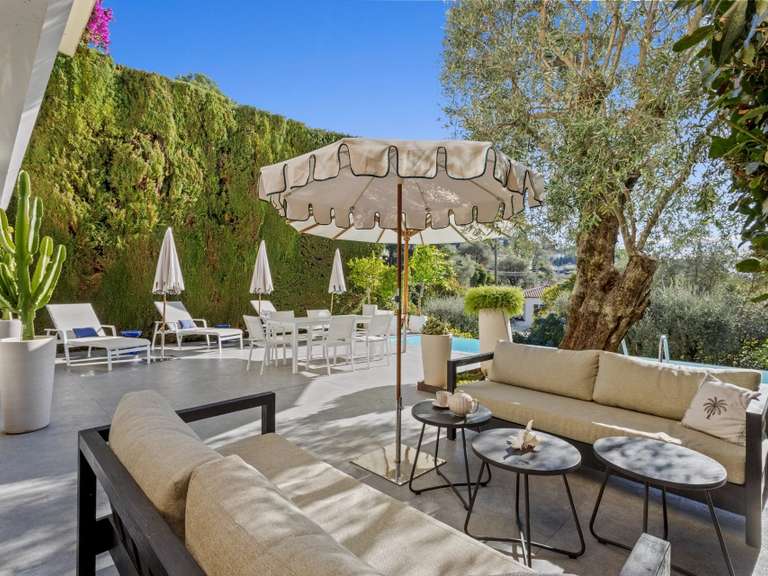 Mansion with Sea view Le Cannet - 3 bedrooms - 295m²