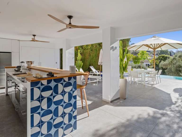 Mansion with Sea view Le Cannet - 3 bedrooms - 295m²