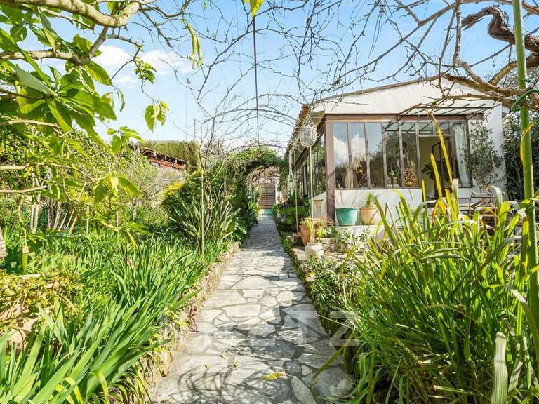 Maison Le Cannet - 6 chambres - 222m²