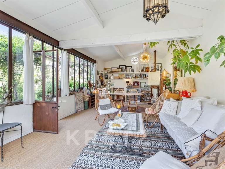 Maison Le Cannet - 6 chambres - 222m²