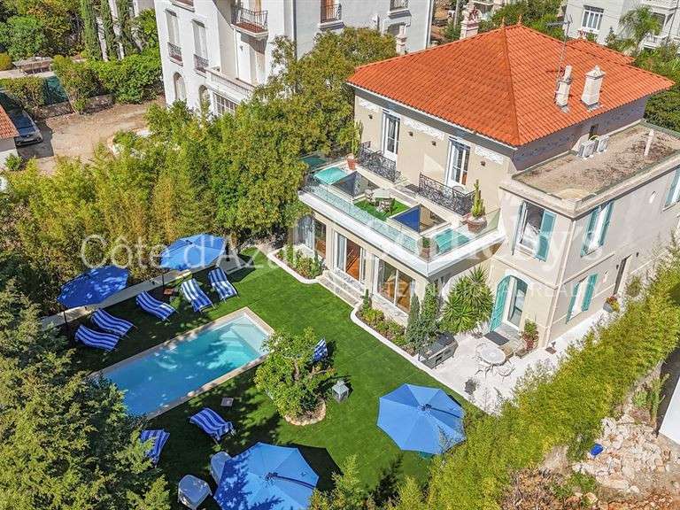 Maison Le Cannet - 4 chambres - 280m²