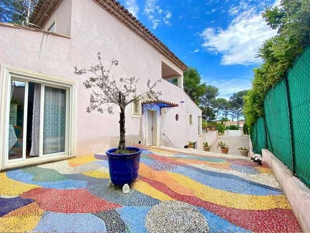 Maison Le Cannet - 255m²