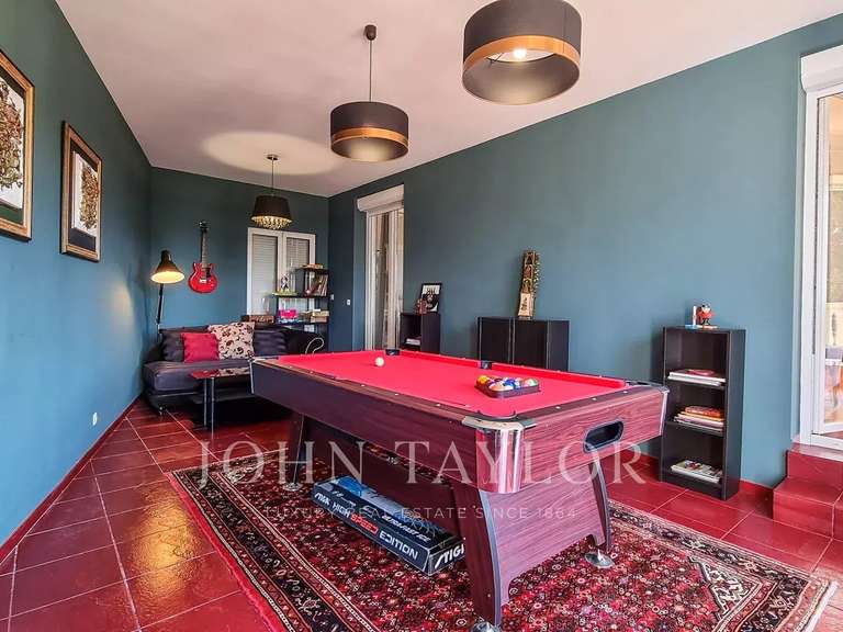 Maison Le Cannet - 9 chambres - 377m²