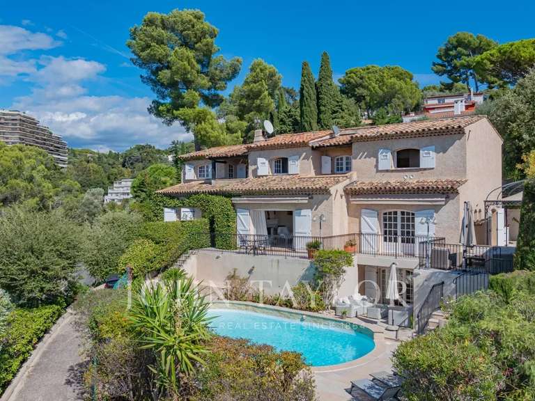 Maison Le Cannet - 6 chambres - 348m²