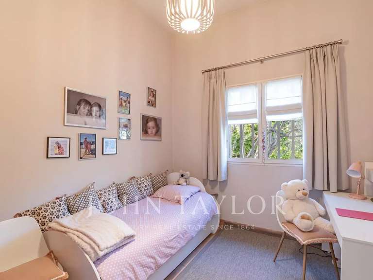 Maison Le Cannet - 3 chambres - 219m²