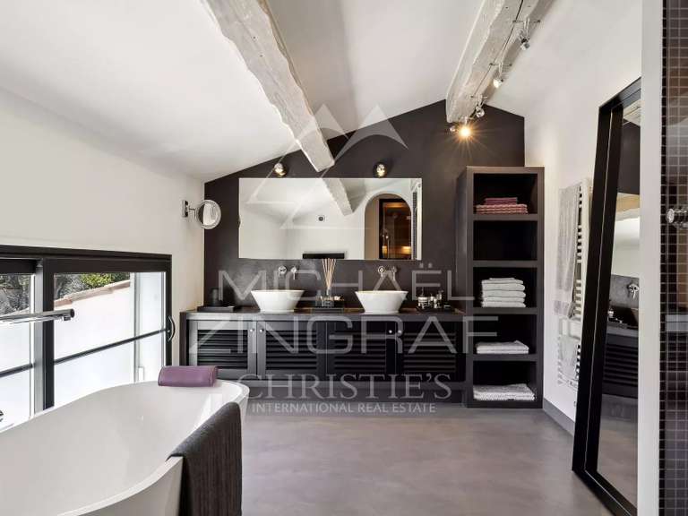 Maison Le Cannet - 4 chambres - 314m²